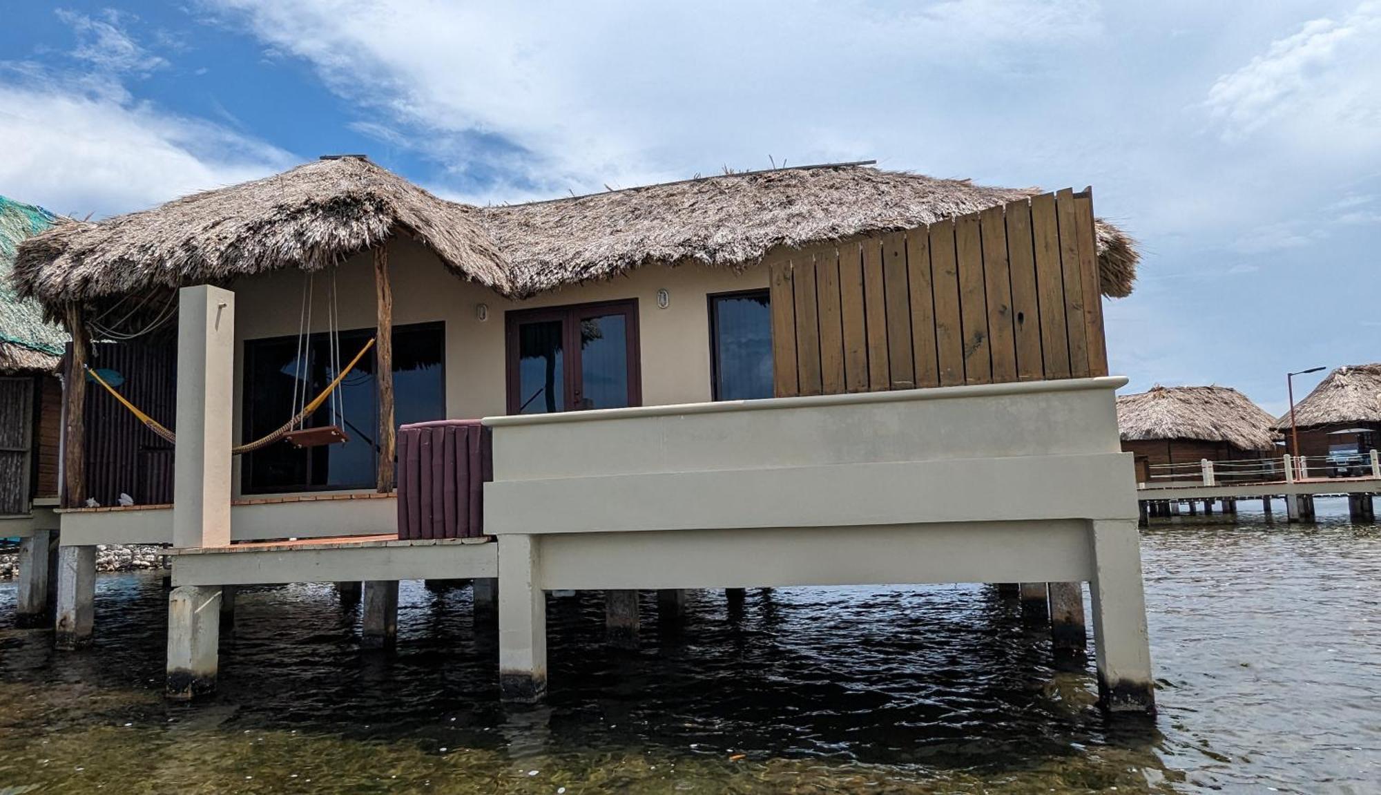 Lina Point Belize Overwater Resort San Pedro  Esterno foto
